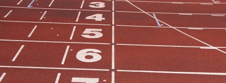 800px-Athletics_tracks_finish_line